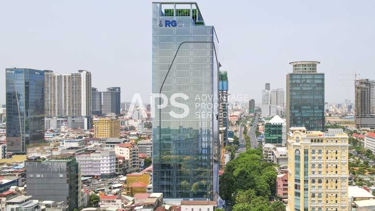 Royal Group Central Tower – Grade A Office for Rent – Kramuon Sar Street, Daun Penh