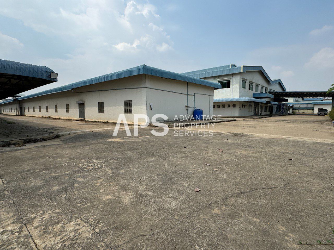 14,400qm – Warehouse for Lease | Industrial Park 1