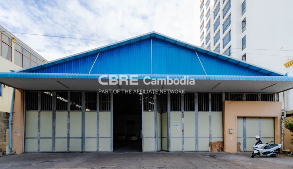 800 sqm – Warehouse For Lease | 7 Makara