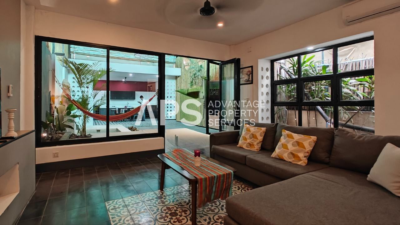 2 bedroom Townhouse For Rent | Tonle Bassac | Phnom Penh