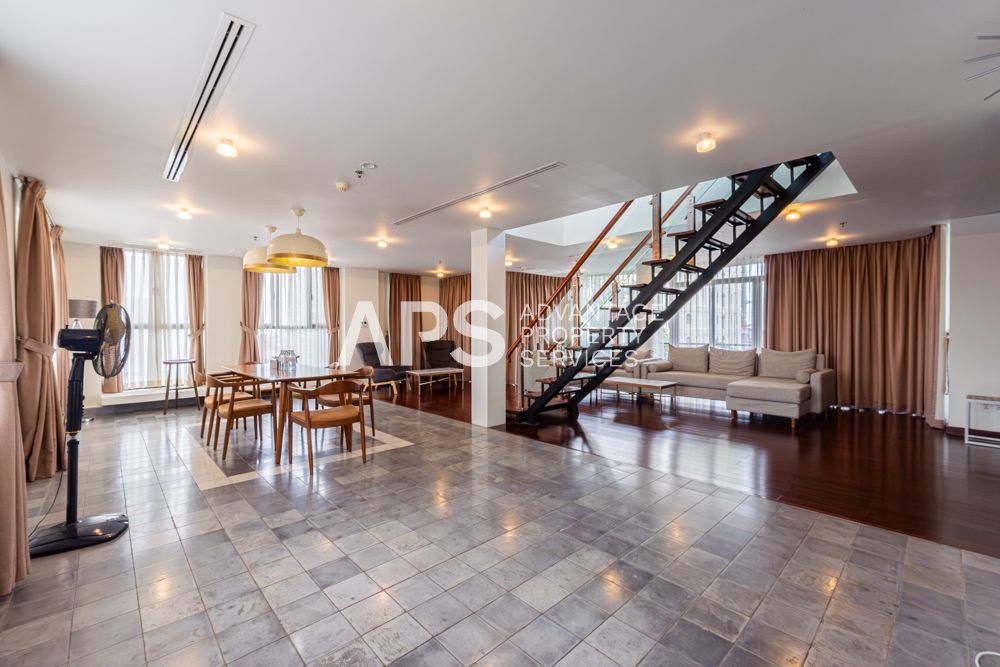 Penthouse 3 Bedroom Serviced Apartment For Rent | Wat Phnom | Daun Penh | Phnom Penh