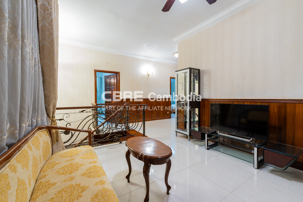 3 Bedroom Villa For Rent – Bassac Garden City | Tonle Bassac | Phnom Penh
