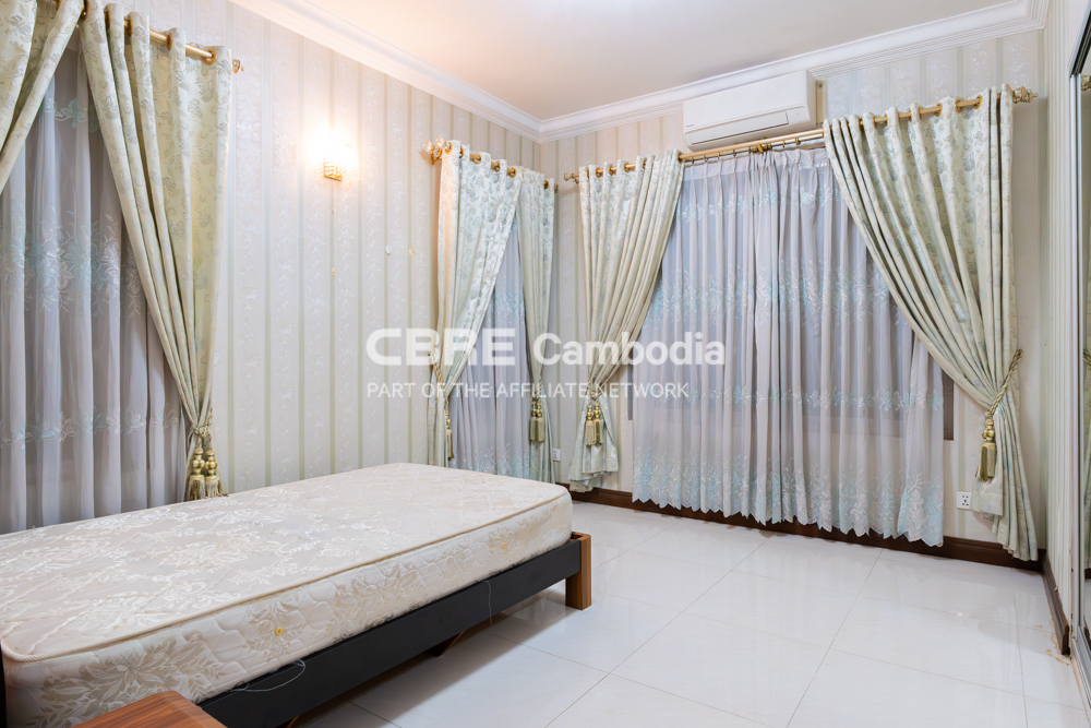 3 Bedroom Villa For Rent – Bassac Garden City | Tonle Bassac | Phnom Penh
