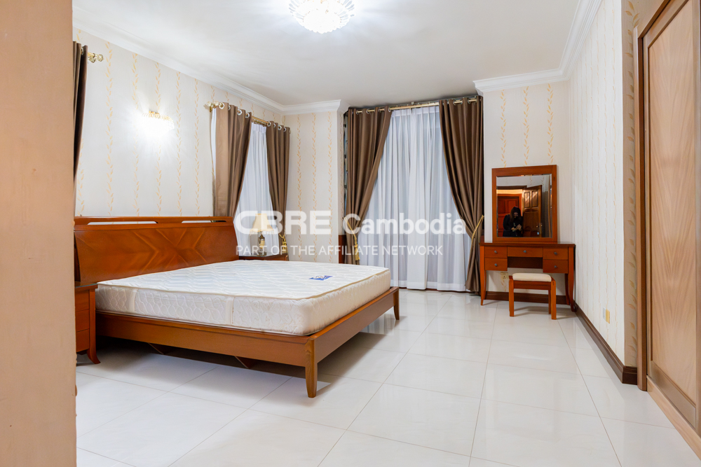 3 Bedroom Villa For Rent – Bassac Garden City | Tonle Bassac | Phnom Penh