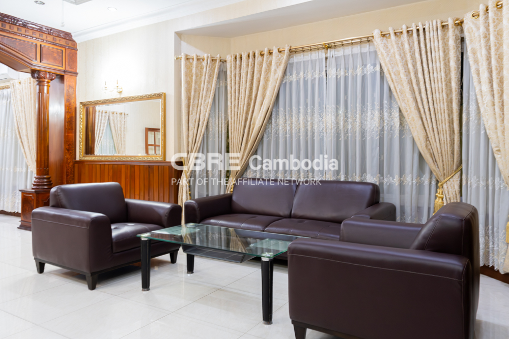 3 Bedroom Villa For Rent – Bassac Garden City | Tonle Bassac | Phnom Penh