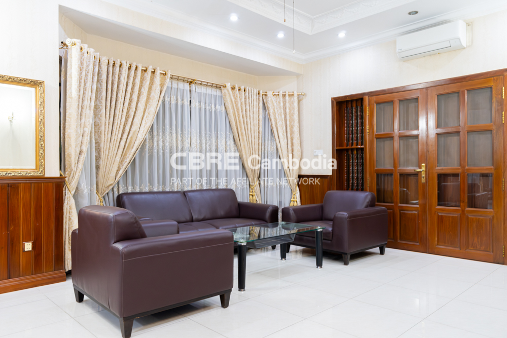 3 Bedroom Villa For Rent – Bassac Garden City | Tonle Bassac | Phnom Penh