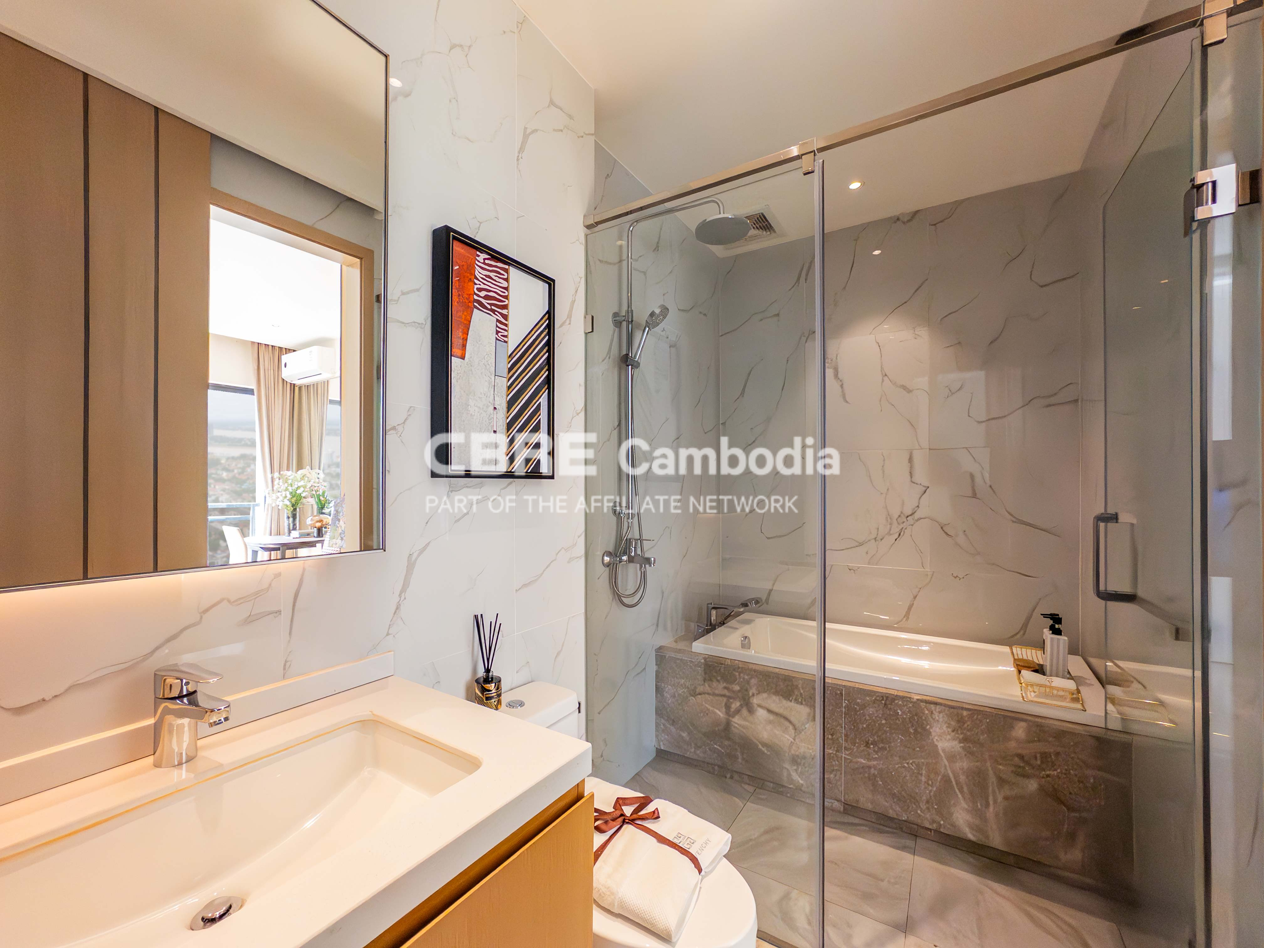 1 Bedroom Condo For Sale – Le Conde | BKK1| Phnom Penh