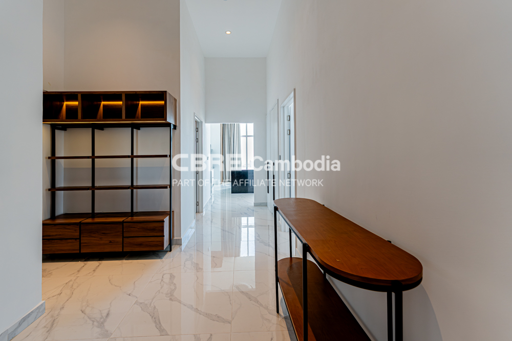 Penthouse 3 Bedroom Condo For Sale – J Tower 2 | BKK1 | Phnom Penh