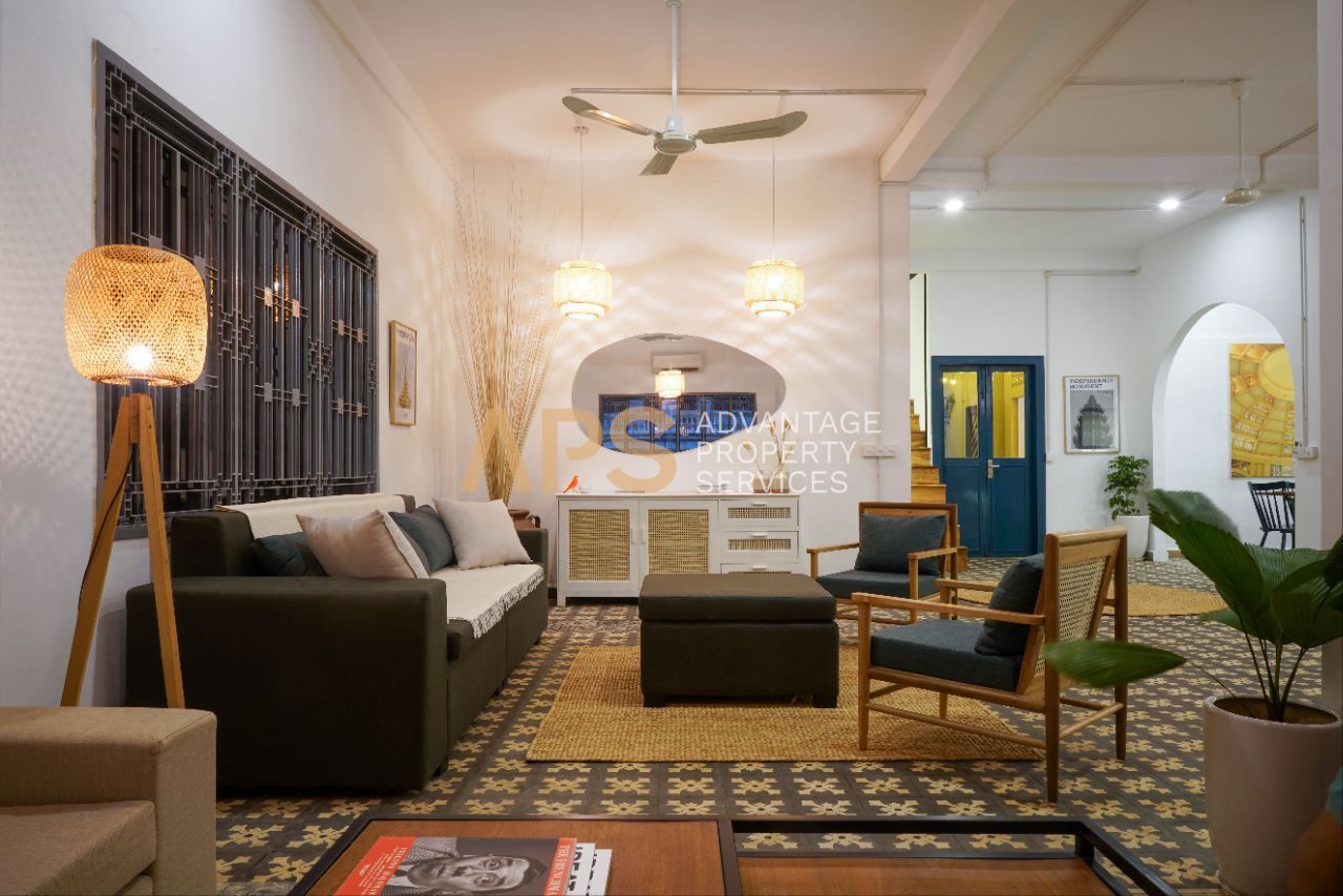 5 Bedroom Renovated Apartment For Rent | Daun Penh | Phnom Penh