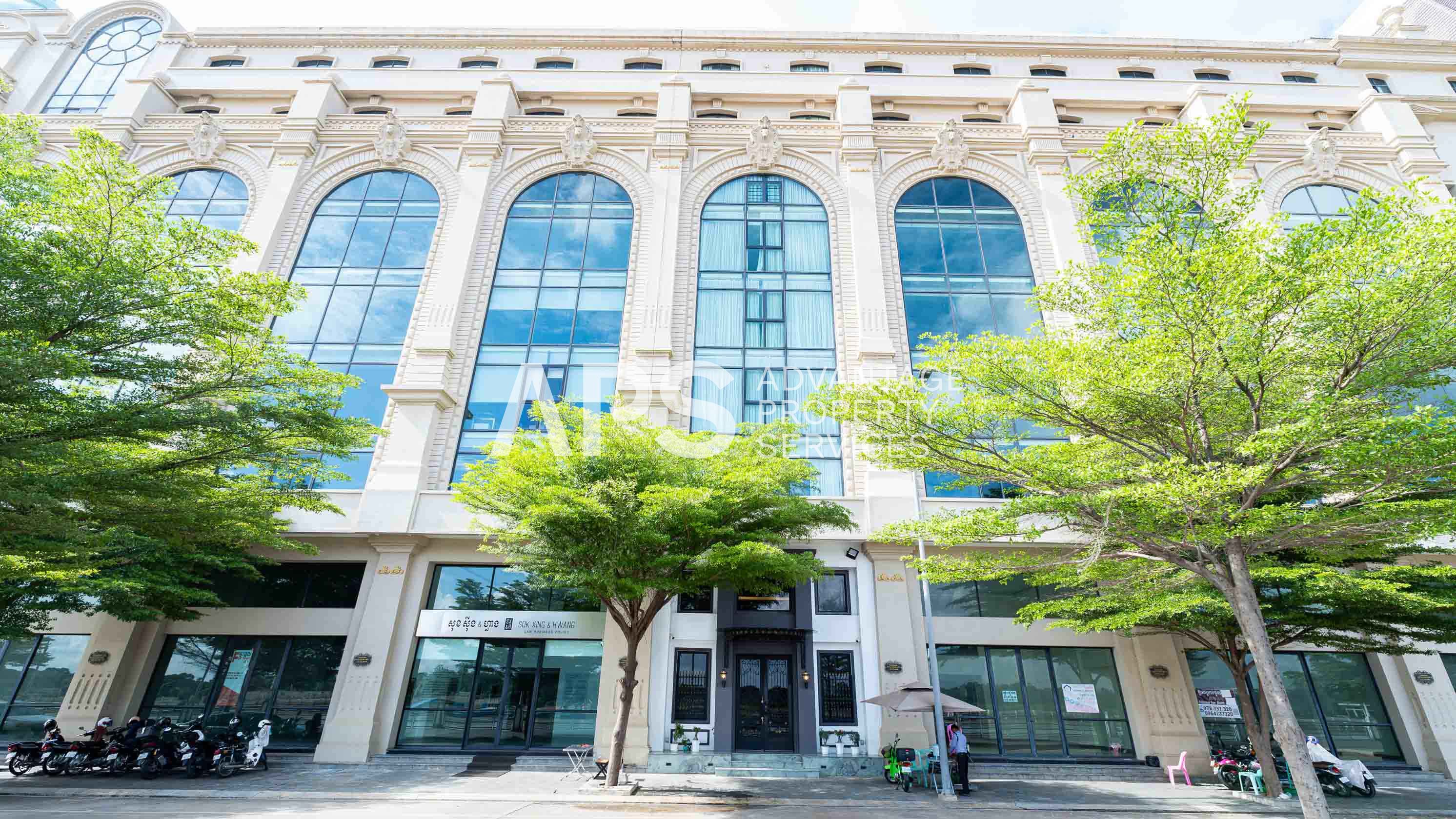 5 Bedroom Shophouse For Sale – Elysee | Tonle Bassac | Phnom Penh