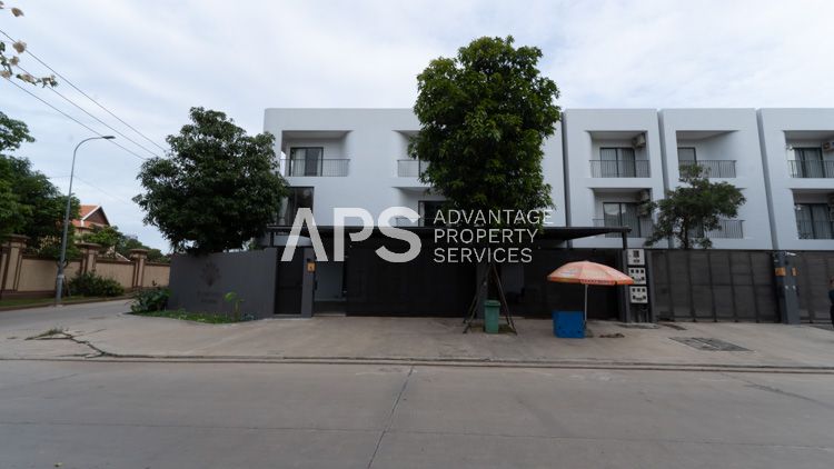 7 Bedroom Villa For Rent | Chbar Ampov | Phnom Penh