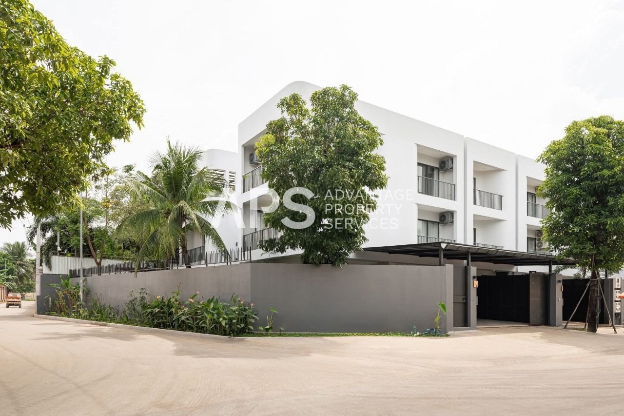 7 Bedroom Villa For Sale | Chbar Ampov | Phnom Penh