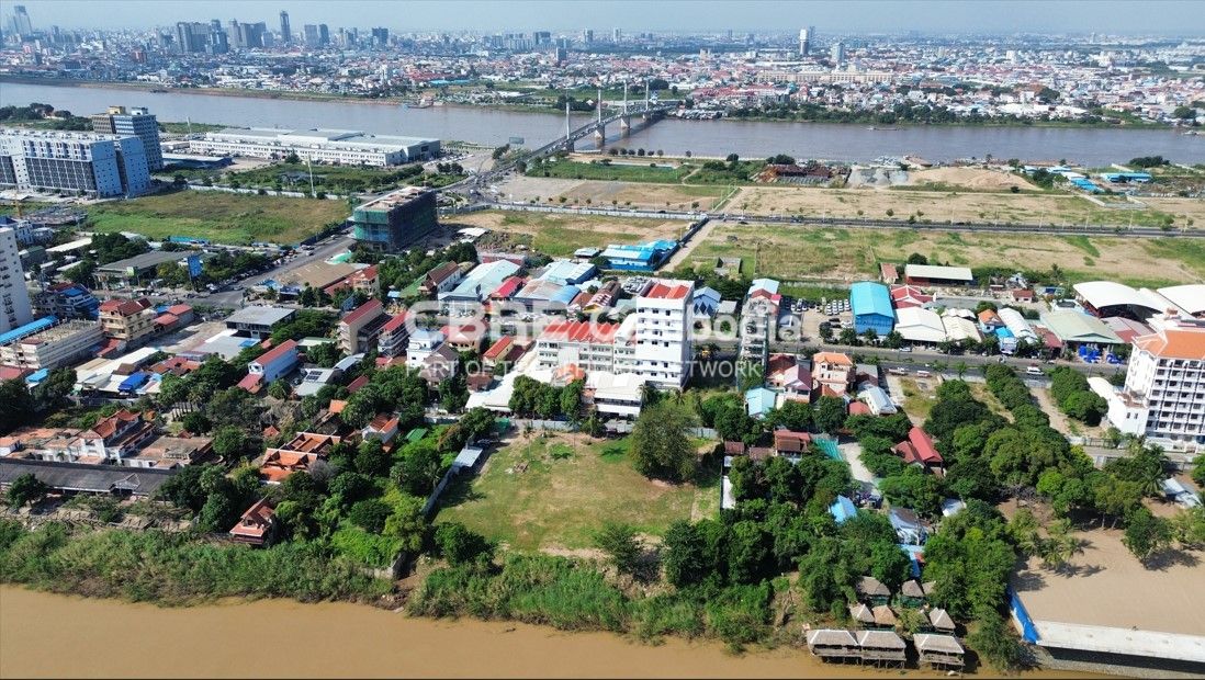 6,365 sqm Riverfront Land For Sale | National Road 6 | Chroy Changvar