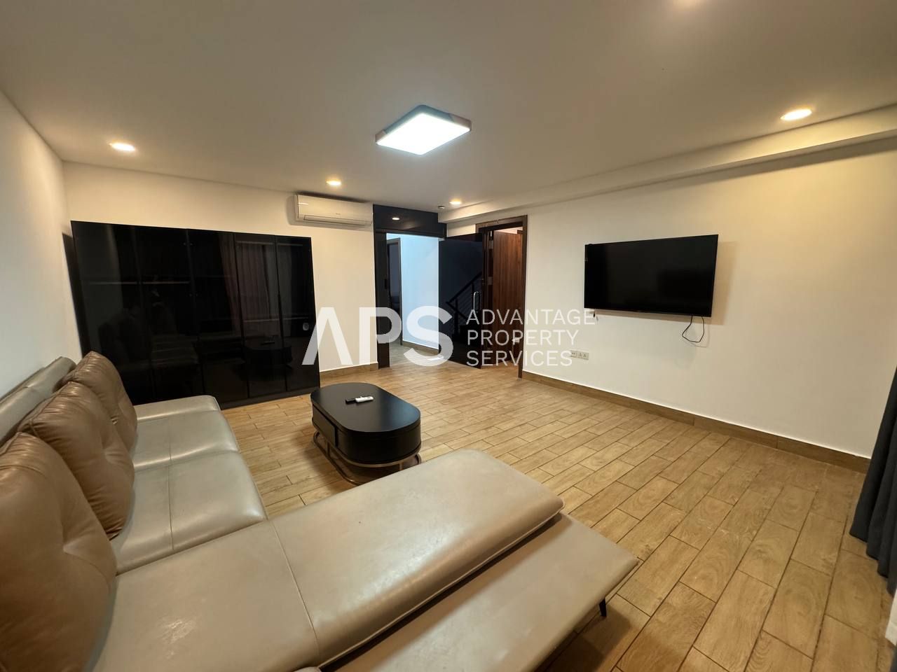 5 Bedroom Villa For Rent – The 90 Residence | Wat Phnom | Phnom Penh