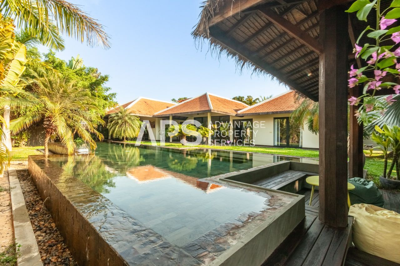 5 Bedroom Colonial Villa With Swimming Pool For Sale | Svay Dangkum | Siem Reap