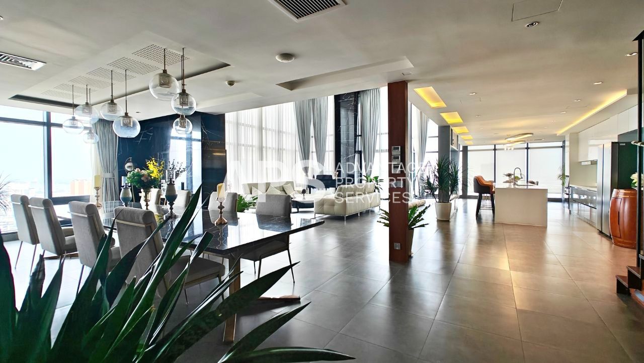 4 Bedroom Condo For Rent – The Penthouse | Tonle Bassac | Phnom Penh