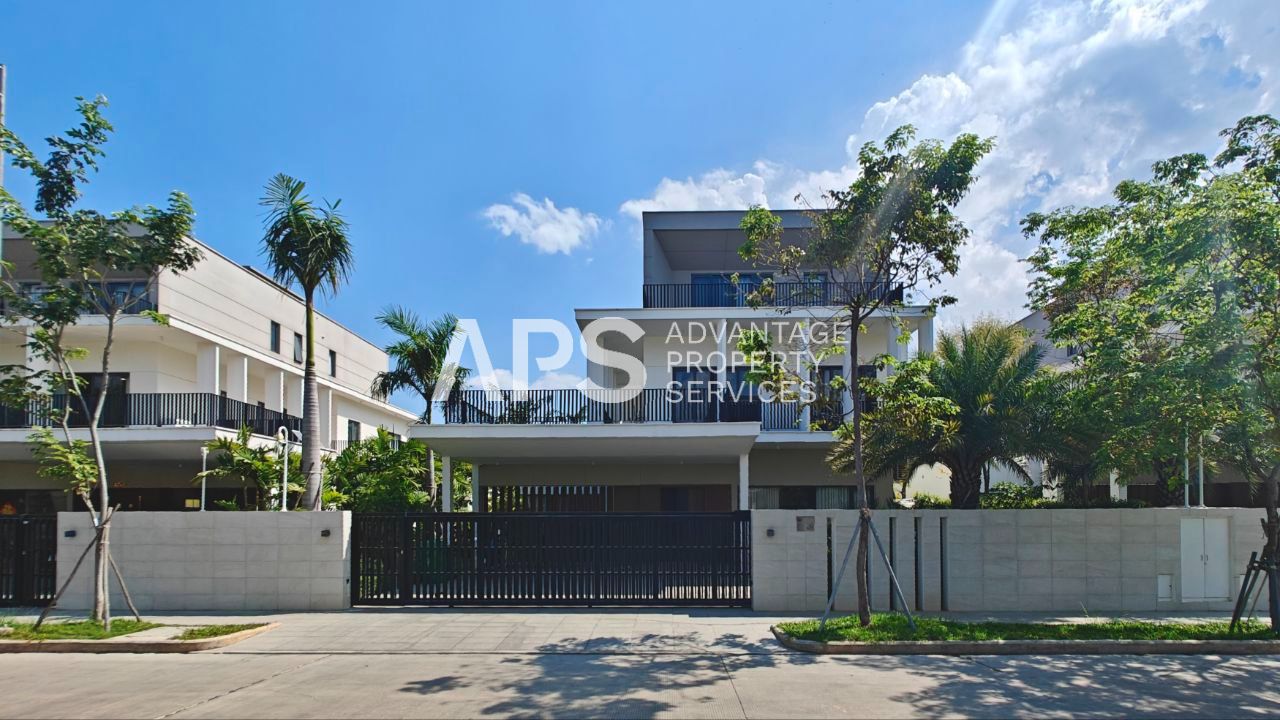 5 Bedroom Villa Klem For Rent – Borey Chankiri | Dangkao | Phnom Penh