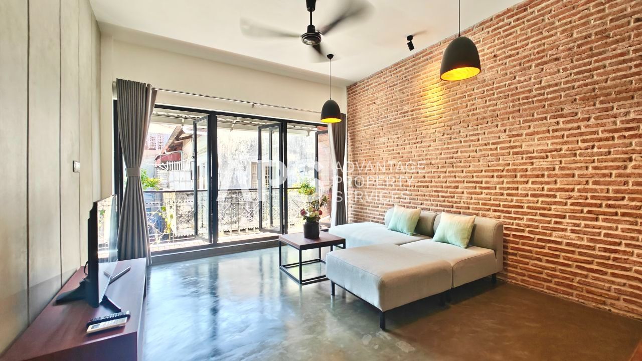 Renotvated 2 Bedroom Apartment For Rent | Daun Penh | Phnom Penh