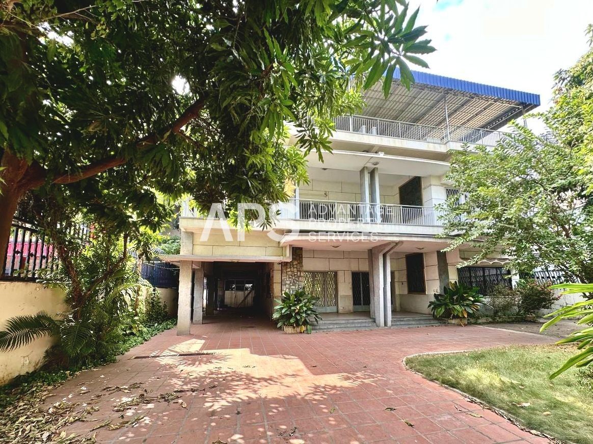 8 Bedroom Villa For Rent | BKK1 | Phnom Penh