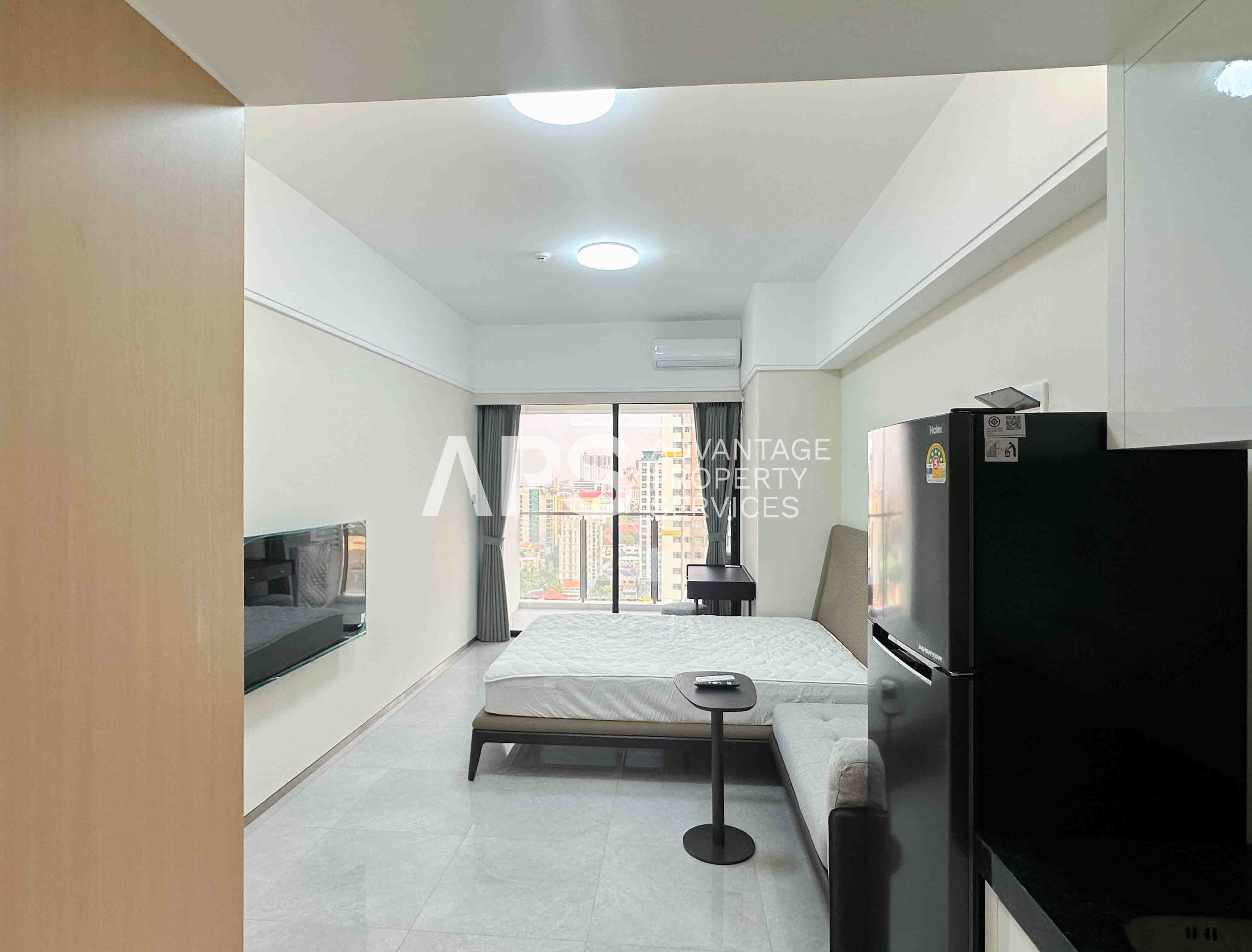 17th Floor Studio Condo For Rent – Le Conde BKK1 | Phnom Penh