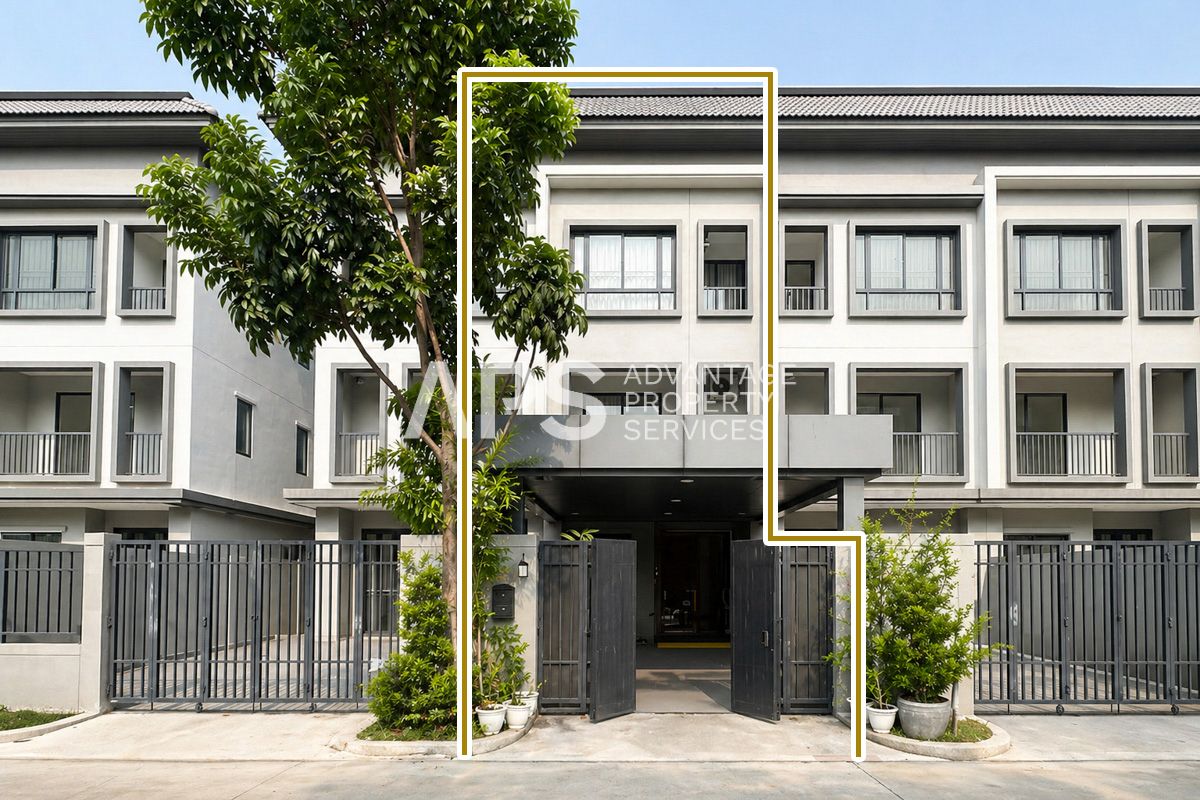 4 Bedroom Link Villa For Sale in Chip Mong Land, Land Mark 50M