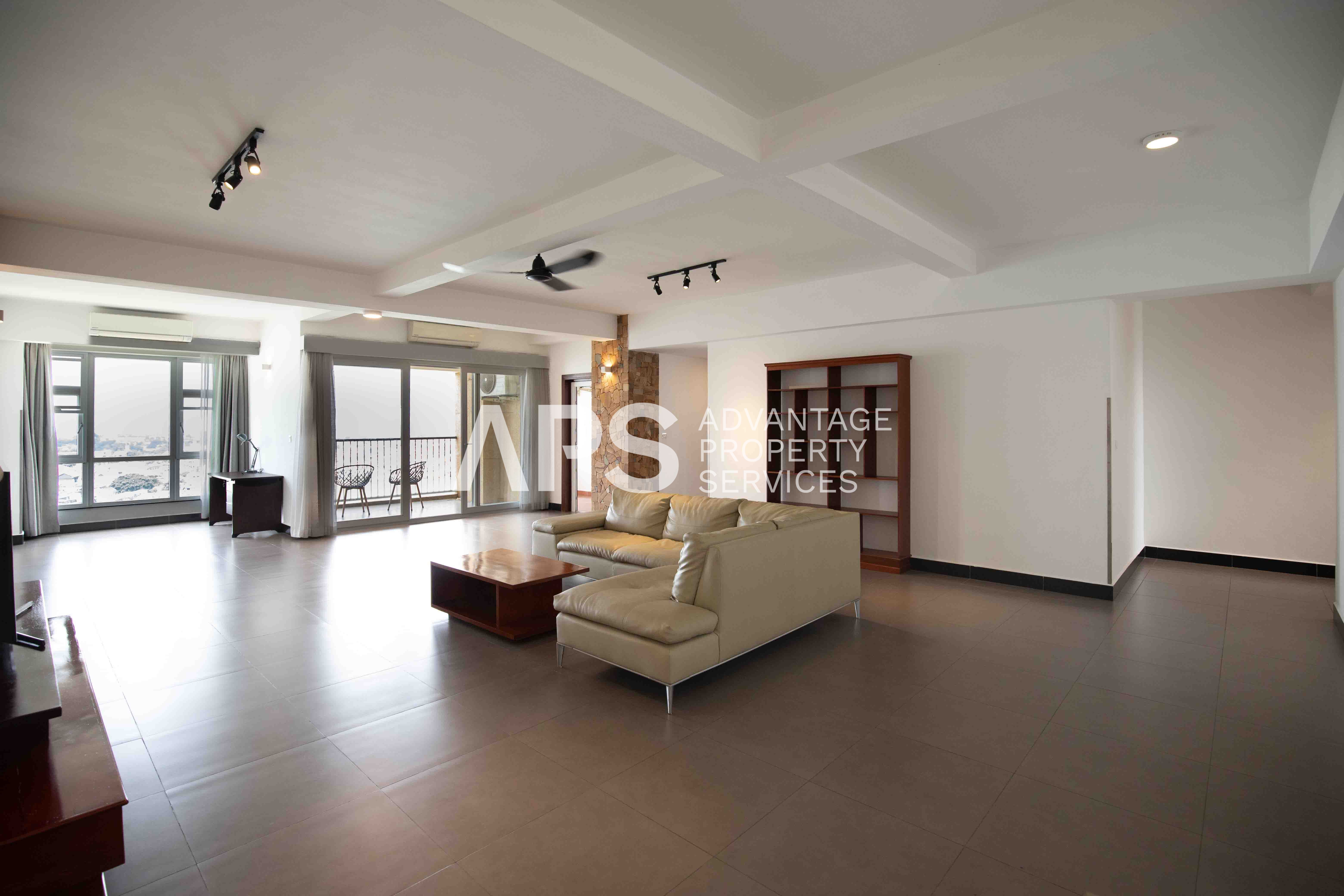 4 Bedroom Serviced Apartment For Rent | Tonle Bassac | Phnom Penh